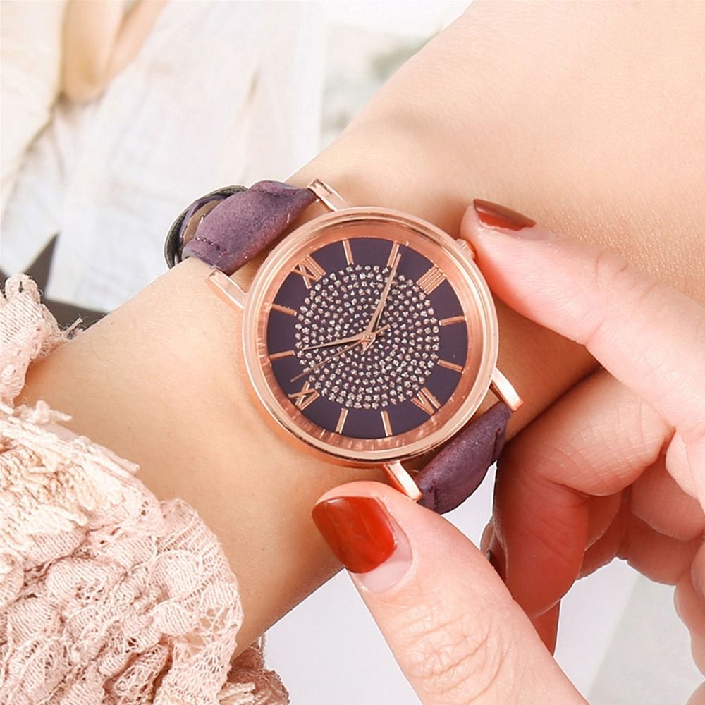 Waterproof Round Dial Wristwatch Casual Exquisite Ladies Watch Quartz Watch