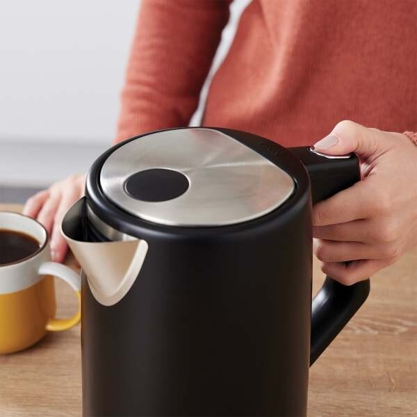 Ninja Black Perfect Temperature Kettle, Rapid Boil – [KT200UKREF]