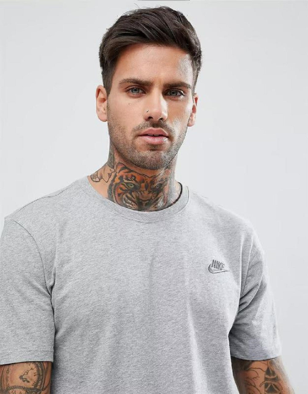 Men's Nike T-Shirt Cotton Crew Short Sleeved Casual Gym Tee