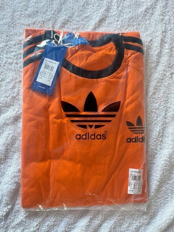 MEN'S ADIDAS  ORIGINALS TEE  SHORT SLEEVE CREW NECK THREE STRIPE  T-SHIRT L, XL