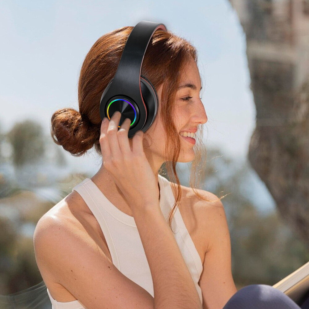 Wireless Bluetooth Headphones with Noise Cancelling Stereo Over-Ear Earphones UK