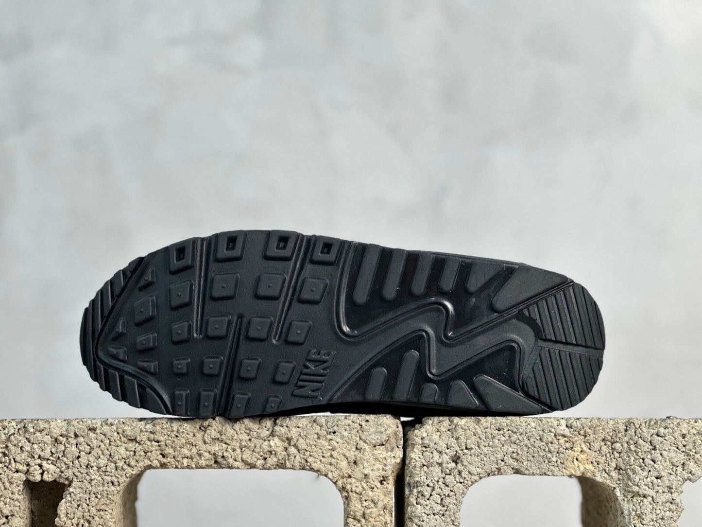 Nike Air Max 90 Men's Trainers Triple Black Low Top Sports Running Shoe Sneaker