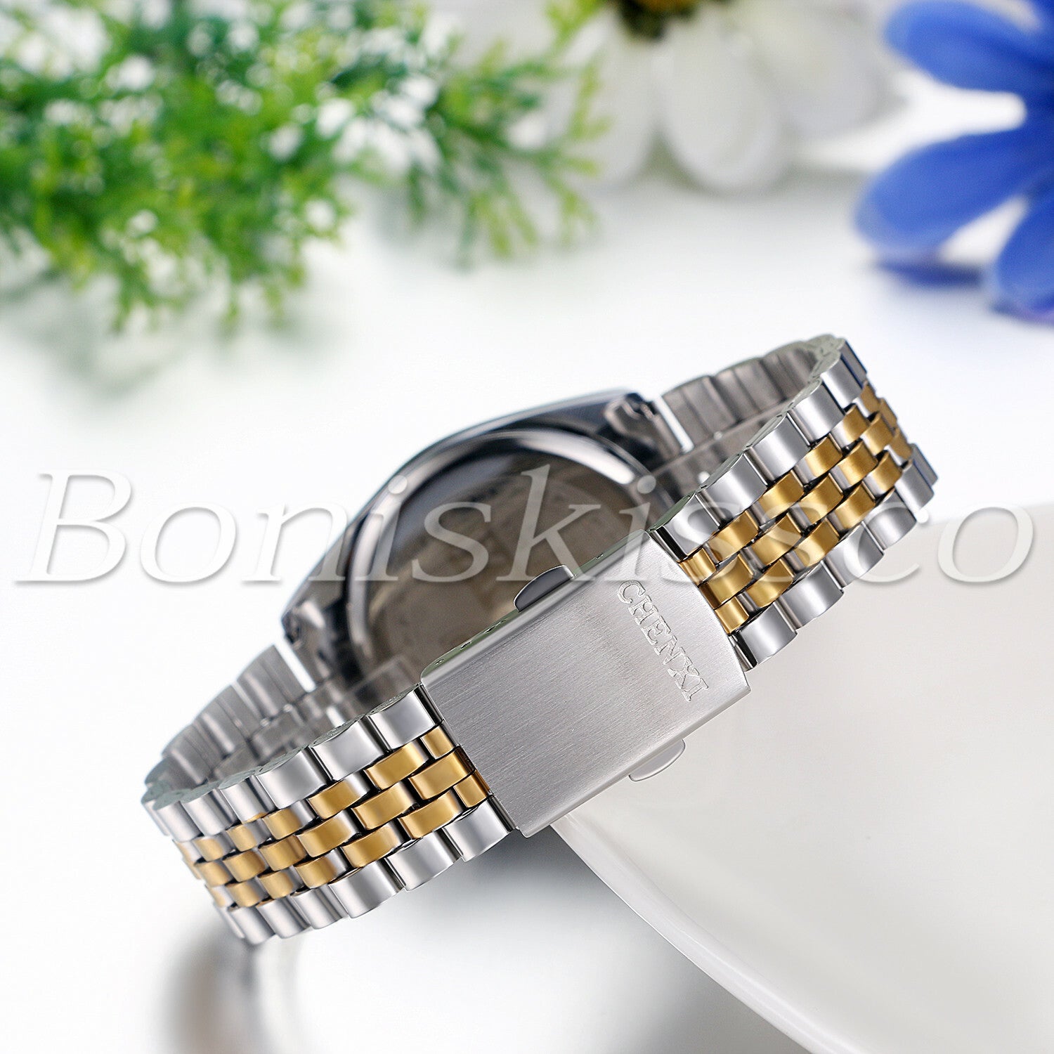 Men's Women's Luxury Luminous Rhinestone Stainless Steel Wristband Couples Watch
