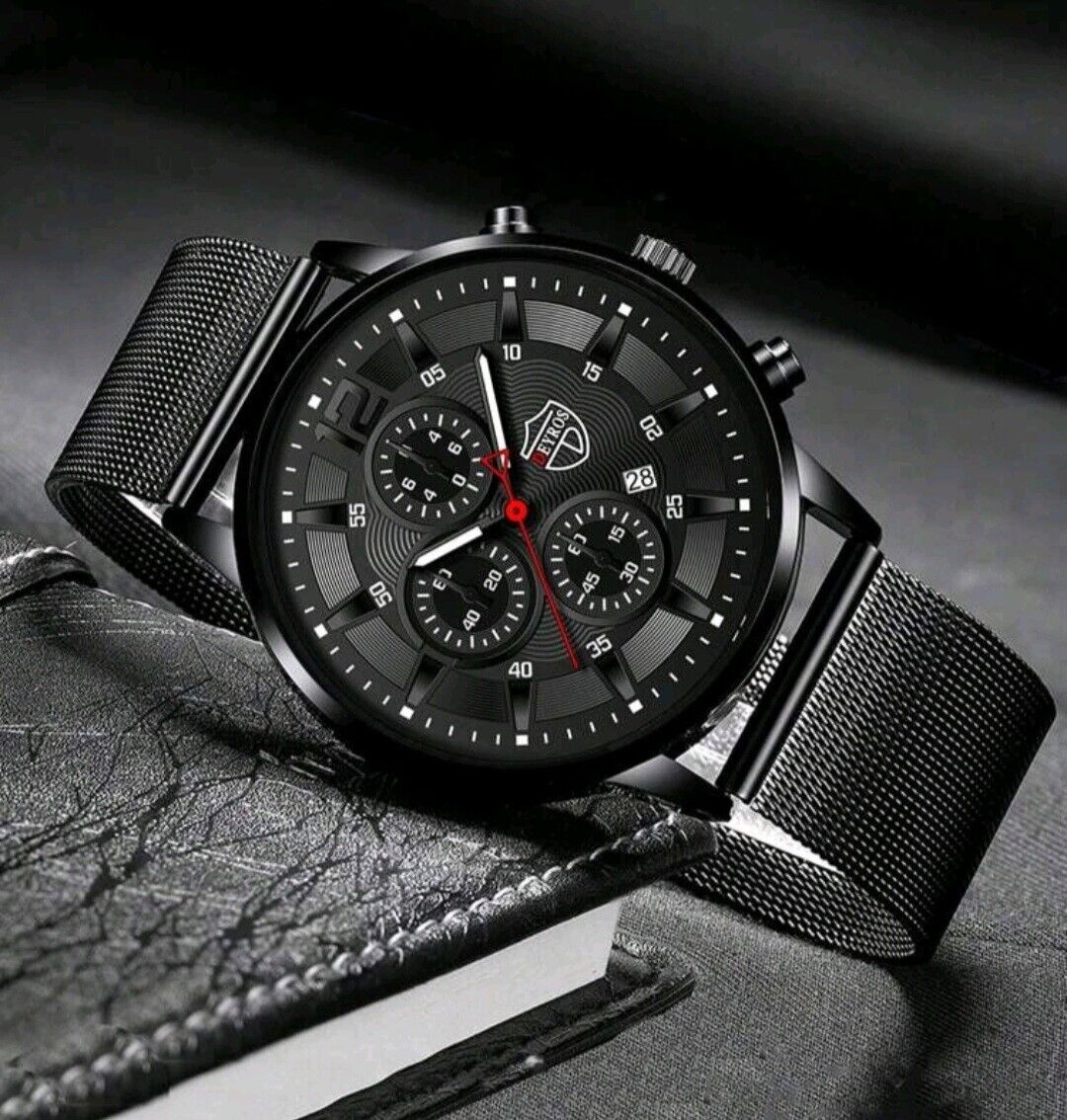 Men's Luxury Water Resistant Watch with Mesh Strap Black White Red Quartz UK